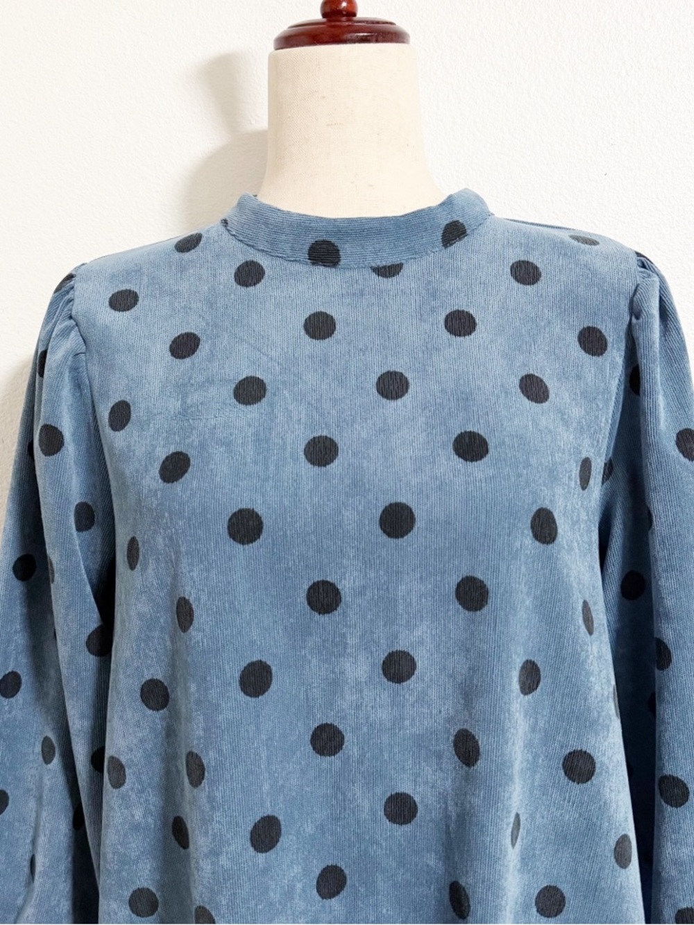 Zara Polka Dot Corduroy Puff Sleeve Shift Dress - Picture 4 of 12
